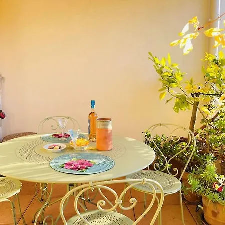 Apartment Ile O Marine Yourhosthelper Saint-Raphael (Var)