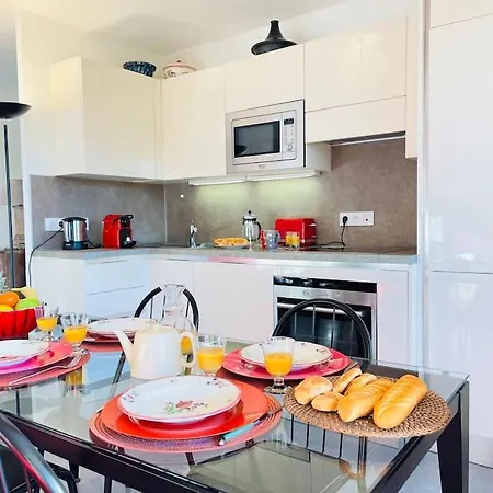 Ile O Marine Yourhosthelper Apartment *
